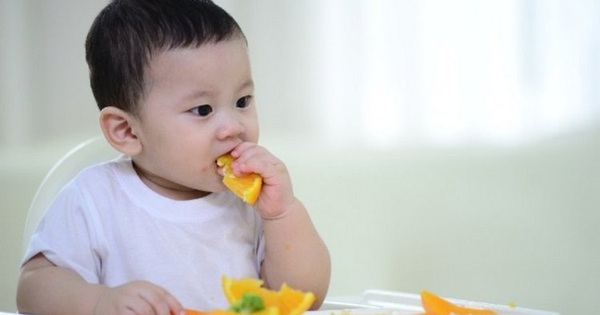 Cách bổ sung dinh dưỡng cho trẻ hơn 1 tuổi