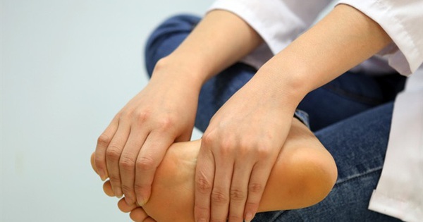 Bảo vệ sức khỏe để tránh tê tay chân như thế nào?