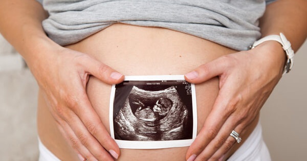 Các biện pháp phòng ngừa và điều trị bệnh giang mai trong thai kỳ là gì?
