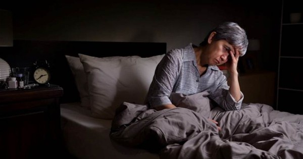 Những yếu tố nào có thể làm mất ngủ kéo dài nhiều năm?
