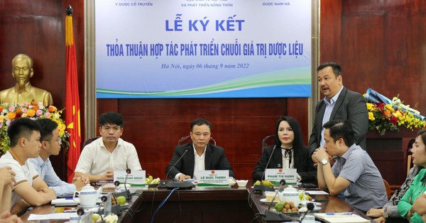 Doanh nghiệp chung tay hợp tác phát triển vùng trồng dược liệu quốc gia