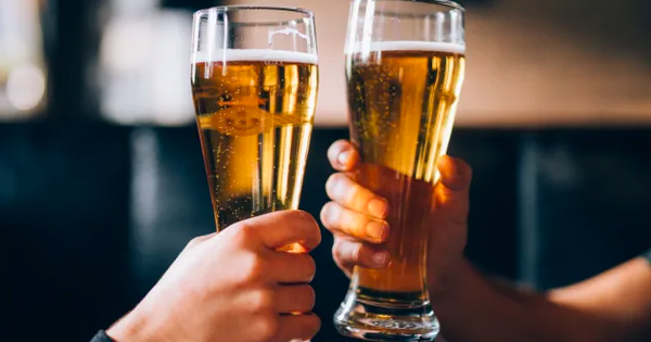 Uống bia có tăng nguy cơ bị ung thư không?
