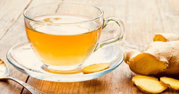 Bước đầu tiên để làm trà gừng mật ong trị ho là gì?
