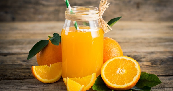 What are some effective fruit juices for weight loss?