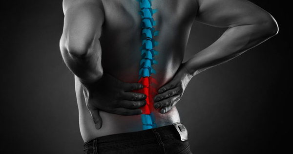 Nguyên nhân gây ra đau lưng ở người trẻ là gì?
