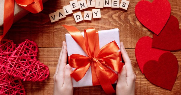 Tâm lý 'sợ, ngại' tặng quà cho người yêu vào ngày lễ Valentine