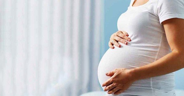 Các yếu tố môi trường và thói quen sinh hoạt ảnh hưởng lớn đến sức khỏe thai nhi. 