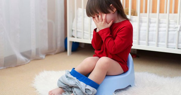 Tại sao trẻ em lại mắc bệnh trĩ?
