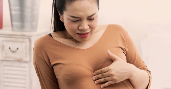 Mất cân bằng hormone gây đau ngực khi mang thai như thế nào?
