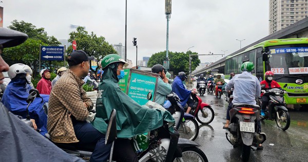 Không khí lạnh tăng cường yếu nên miền Bắc có mưa rào rải rác, trời rét