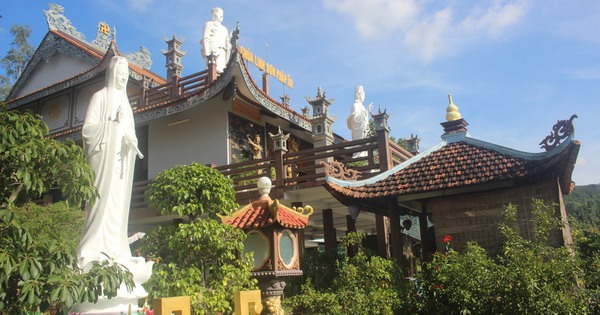Chùa Linh Sơn Pháp Ấn: Từ Nhà Làm Việc Của Bác Sĩ Yersin Đến Ngôi Chùa Thanh Tĩnh