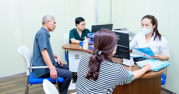 Bí Quyết Sức Khỏe Vàng: Dinh Dưỡng Khoa Học Giúp Người Cao Tuổi Tăng Cường Đề Kháng & Sống Khỏe Mạnh