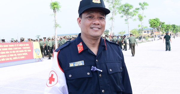 Bác sĩ quân y - Điểm tựa sức khỏe cho những bước chân diễu binh