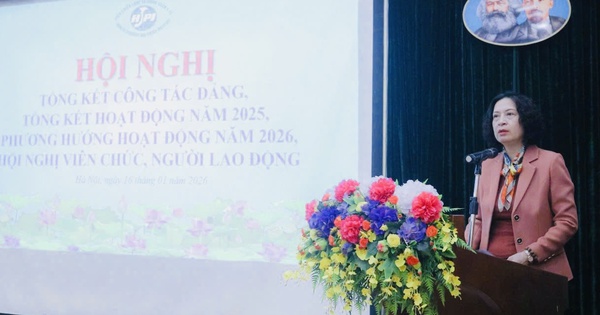 Gallery - Tiếp tục khẳng định vai trò của Viện Chiến lược và chính sách y tế trong ngành y tế