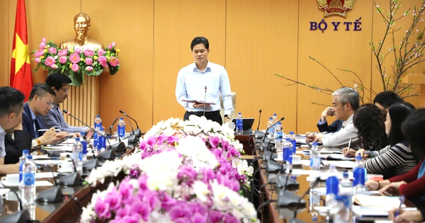 Gallery - Truyền thông y tế phải luôn đi trước, xử lý vấn đề nhanh, trúng, đúng