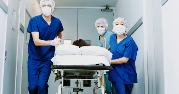 B&iacute; mật của một b&aacute;c sĩ cấp cứu
