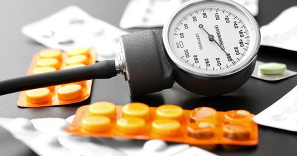 Có cần thực hiện các biện pháp phòng ngừa khi sử dụng Nifedipin để điều trị huyết áp?
