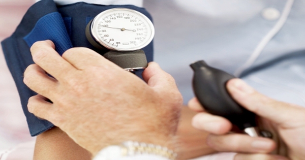 Tại sao bệnh gout thường đi kèm với tăng huyết áp? 
