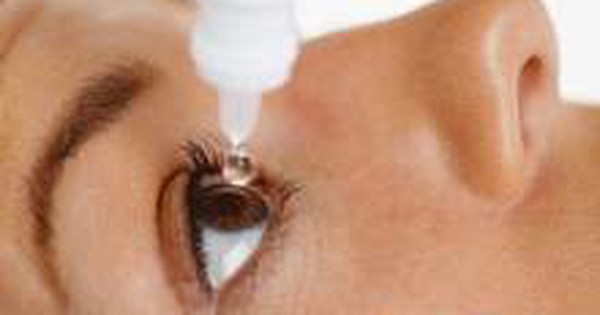 Thuốc nhỏ mắt Polydexa có thành phần chính là gì?