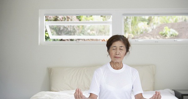 Người già ngủ nhiều có phải là dấu hiệu của bệnh lão hóa?

