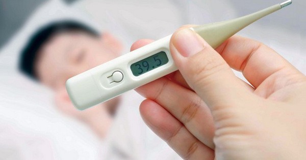 Sốt xuất huyết có thể có sốt liên tục không?
