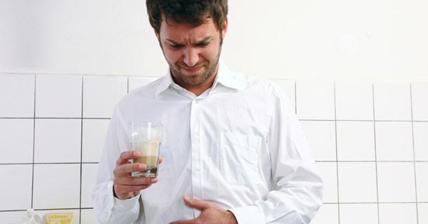 Tại sao uống nước ép rau có thể giúp giảm cơn đau do viêm ruột thừa?
