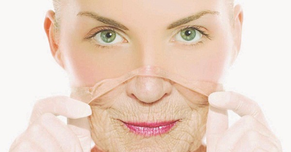 Việc bôi collagen lên da có làm da mềm mịn hơn không?
