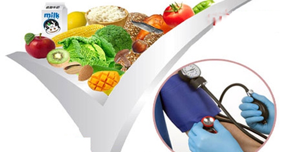 Cách chế biến thực phẩm để tối ưu hóa khả năng giảm cân cho người cao huyết áp?
