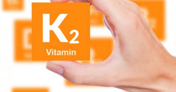 Vitamin K2 có tác dụng gì đối với phản ứng đông máu?
