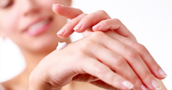 Có những biện pháp tự chăm sóc da để tránh bị bệnh nấm da lưng không?