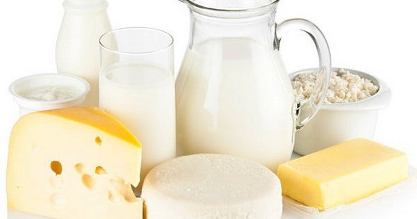 Tự làm phô mai tươi béo ngậy từ sữa tươi cho bé yêu