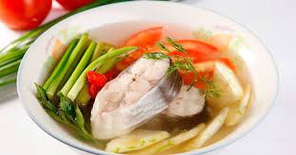 Nên ăn cá hay uống viên dầu cá?