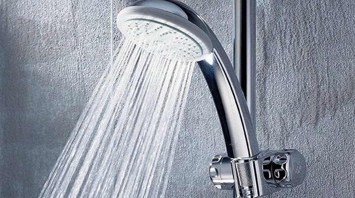 Bé trai 10 tuổi tử vong trong nhà tắm, cảnh báo hiểm hoạ của vòi hoa sen, bình nóng lạnh