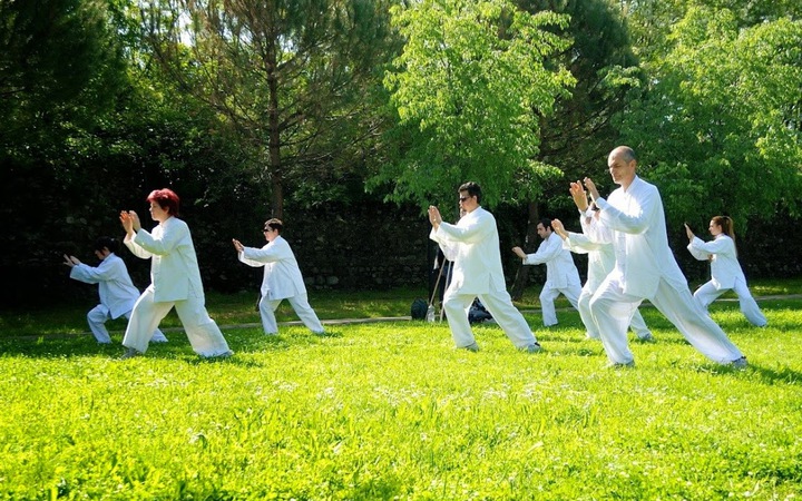 vận động dưỡng sinh - Báo Sức khỏe & Đời sống - Cơ quan ngôn luận của Bộ Y  tế